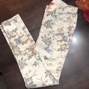 Almost Famous Floral Skinny Jeans